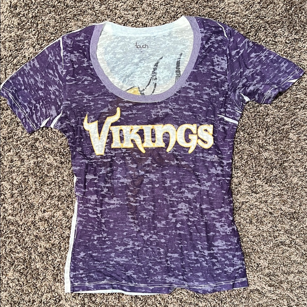 Minnesota Vikings Women’s Purple Scoop Neck Tee
